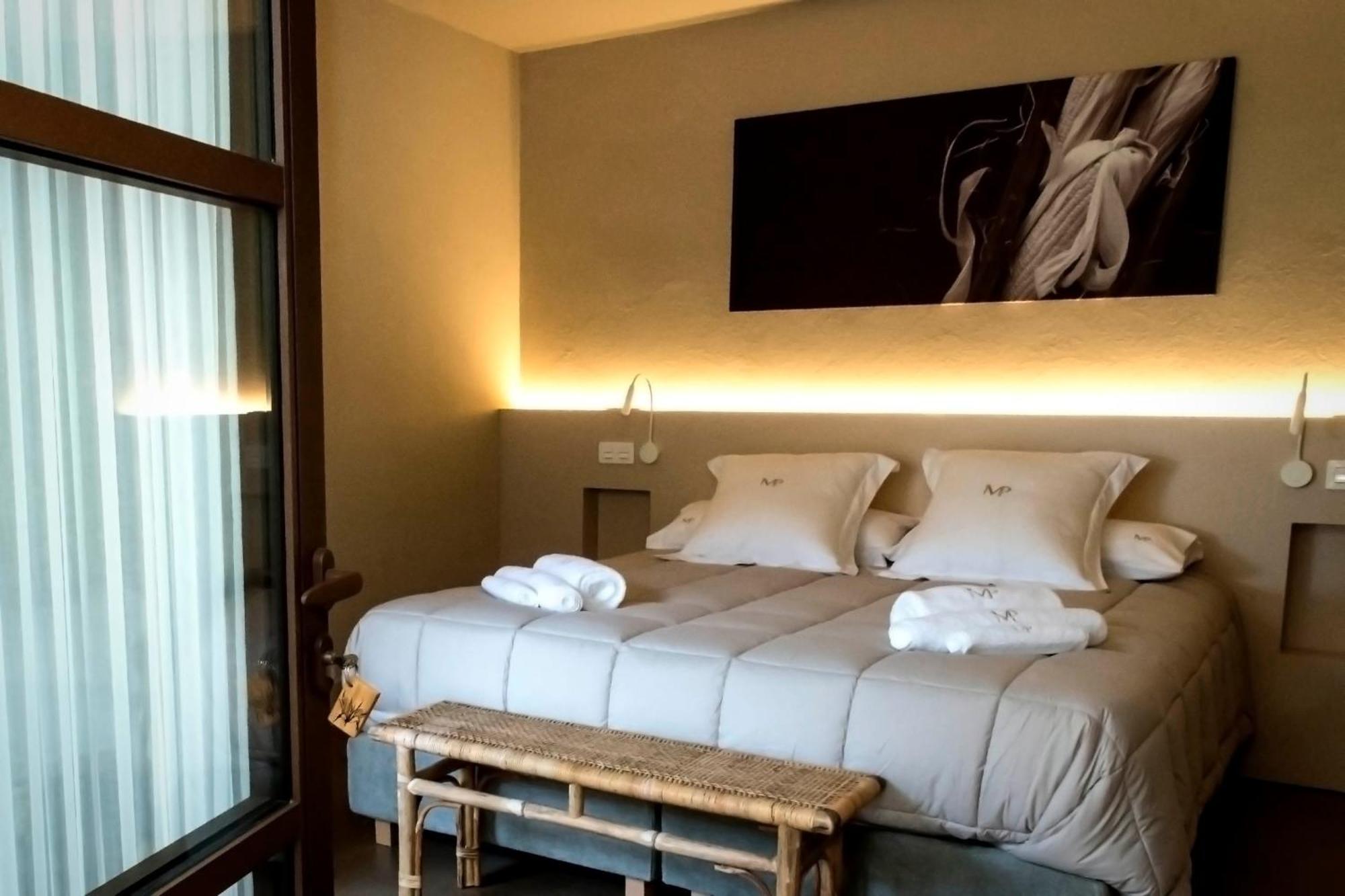 Mas Pla Bed & Breakfast Riudellots de la Selva Exterior photo
